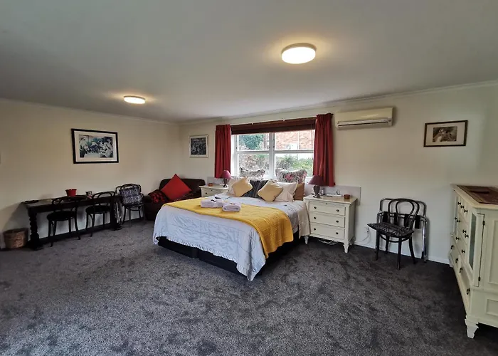 Geyser Lookout Bed & Breakfast Rotorua